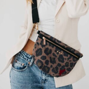 Colby Canvas Printed Bum Bag | Leopard